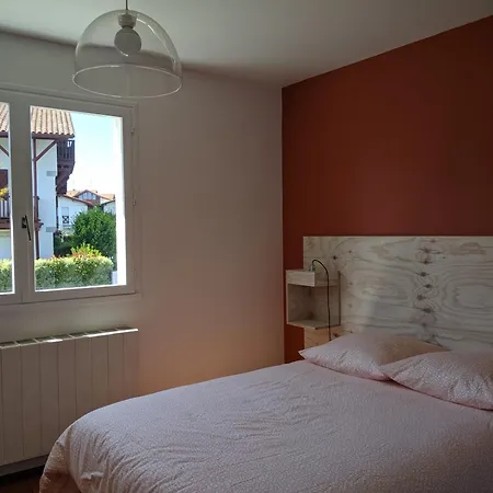 Maison 3* à Hendaye, Proche Et Commerces, Jardin Privé, Parfait Pour Familles Et Amis - Fr-1-239-492 *