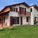 度假居 Maison 3* A Hendaye, Proche Et Commerces, Jardin Prive, Parfait Pour Familles Et Amis - Fr-1-239-492 昂代